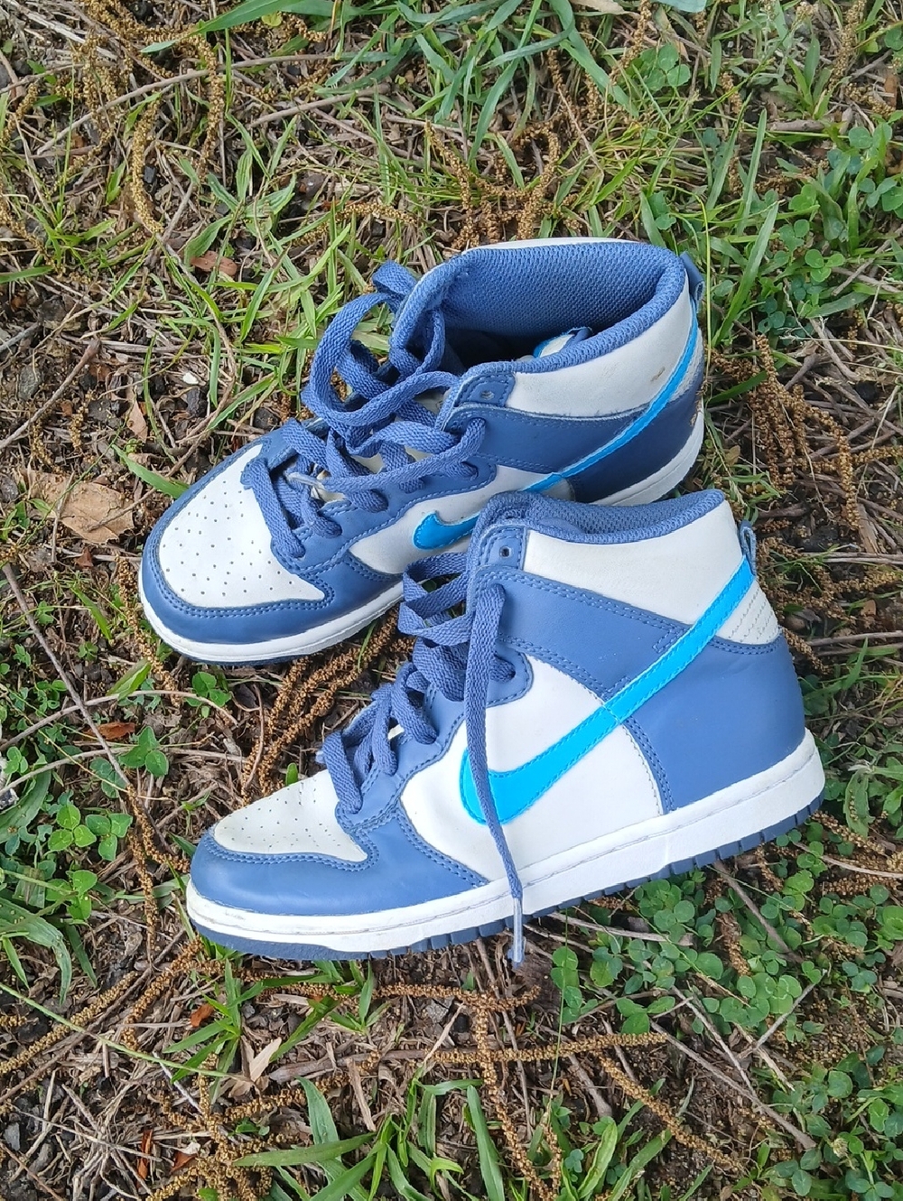 Nike Kids High-Top Sneakers in Blue and White with Bright Teal Swoosh